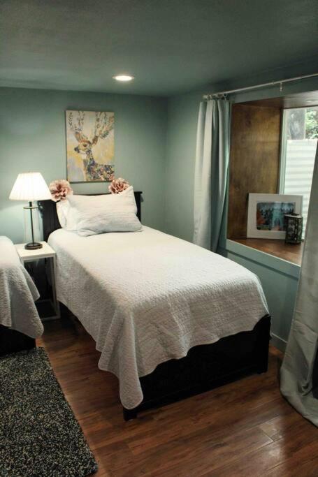 Apartmán Heart Of Woodstock, 10 Min Walk To Reed, With Private Garage! Portland Exteriér fotografie